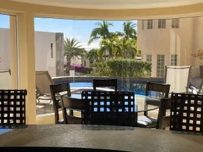 Luxury 4 BR Villa Pacific West Includes Heated Pool, BBQ, Gourmet Kitchen + More - Image 2