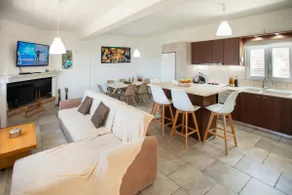 Afrathias Beachhouse - Cretan Hideaway - Image 3