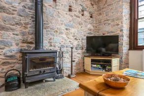 River Garden Cottage - Image 4
