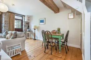 River Garden Cottage - Image 5