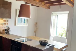 Fabulosa villa con piscina privada situada en un hermoso jardín con vistas al lago - Image 4