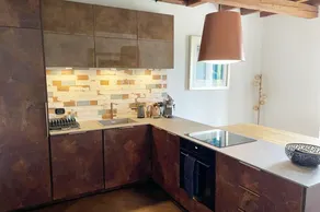 Fabulosa villa con piscina privada situada en un hermoso jardín con vistas al lago - Image 3