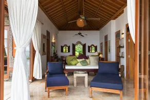 Absolute Waterfront - Villa Dewisita - Image 4