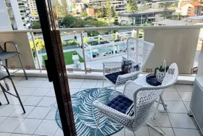 Broadbeach Ideal Location 708 - Image 3