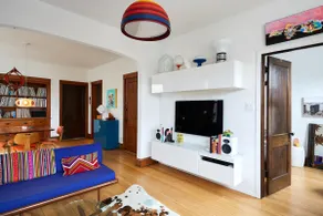 Sunny Logan Square Artists' home - Image 4