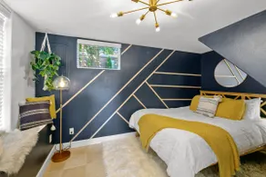 Tacoma Hideaway • Near Downtown & Waterfront - Image 3