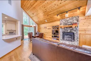 Cozy Mt Hood Home - swimming pool, 3 BR, hot tub - Image 4