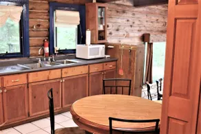 Log Cabin - Ice Fishing Cabin Rental Minnesota - Image 4