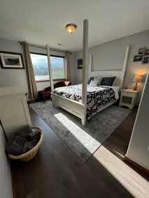 The Serene Suite by the Lake - Image 5