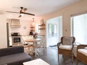 10 Wren Place, Front Suite - Image 4