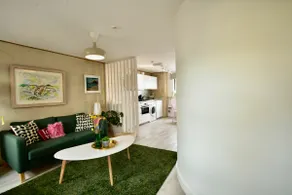 Lovely Apartment In Middle Of Town - Image 2