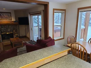 Kimberley Cabina - Entre Trickle Creek Golf & Ski Hill - Image 3