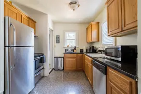 Charming & Spacious 5BR Home in SE Portland - Image 5