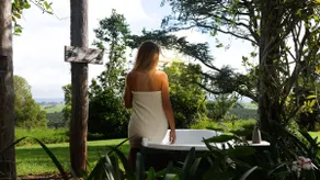 Hemingway's on the Hill, beautiful country views. - Image 3