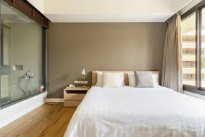 Beautiful One Bedroom Near Skytrain - Image 2
