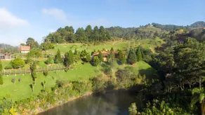 Large House in Rio dos Cedros facing the Dam - Image 4