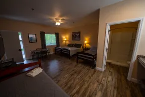 Mini Cabin with Motorcycle / Outdoor Gear Garage - Image 5