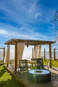 Bahia Home Beach - Beach House with 6 en-suite bedrooms - Image 2