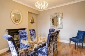 Seashell House with SEA VIEWS and FREE GYM POOL PASS - Image 4