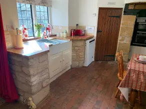Beautiful Large Farm House Weldon - Image 5