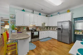 Apartment 1 - Little Inn on Main - Image 3