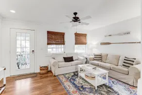 Coastal Villa with all the Comforts of Home! - Image 4