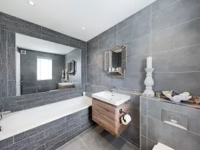 Prime 2-bed haven with water view, hot tub bliss - Image 3