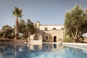 The Quintessential Cretan Villa - Image 2