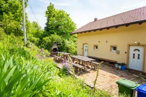 Apartment with beautiful view in peaceful place - Image 4
