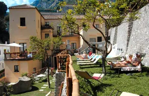 Cartiera Apartment with Pool by AMALFIVACATION - Image 4