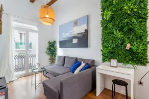 Super loft, unbeatable downtown location, WiFi - Image 2