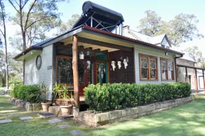 ”Moonlight Ridge” Hawkesbury Guesthouse - Image 3