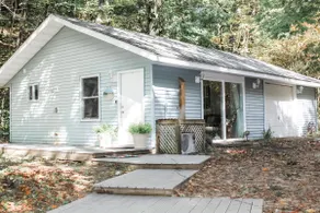 Lake Access|Spacious Cottage&Guest House|Sleeps 12 - Image 2