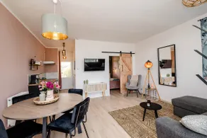 Amsterdam Beach Apartment 9, Private Garden - Image 4