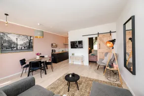 Amsterdam Beach Apartment 9, Private Garden - Image 2