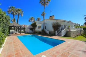 VILLA DEL MAR 'Boutique Beach-House' 11PAX - Image 2