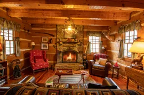 Cabin at Rabbit Hollow - Image 2