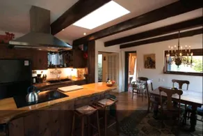 Gorgeous Mountain Views, 4 Acre Retreat, Hot Tub - Image 2