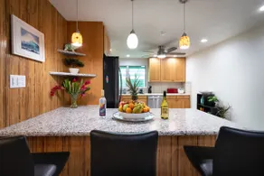 Beautifully Remodeled 3 Bedrooms/2Bathrooms - Image 3
