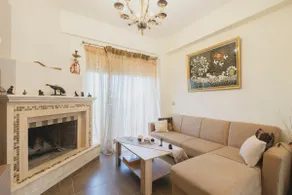 Family Home near Beach - Image 3
