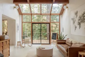 The Woodlands House - Image 2
