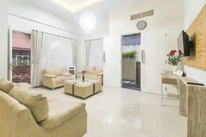 Modern Minimalist Tengah Kota Jogja Dekat Malioboro - Image 5