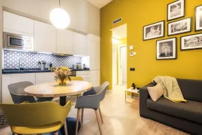 Romantic & Colorful Apartment with a Top Terrace - Image 3