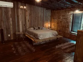 The Hocking Hills Rusty Lofts - Image 4