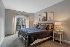 The Sherwood - Modern Log Cabin, Fireplace, Pool Table, and Mountain Views! - Image 2