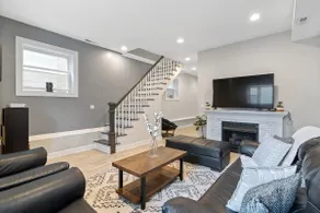 Elegante casa de 6 habitaciones en Trendy Logan Square. (Superhosts) - Image 5