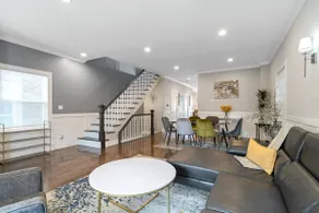 Elegante casa de 6 habitaciones en Trendy Logan Square. (Superhosts) - Image 4