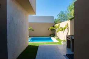 Spacious house with private pool near the beach and boardwalk - Image 3