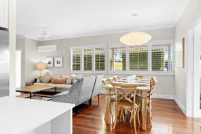Maisie's River House - Image 4