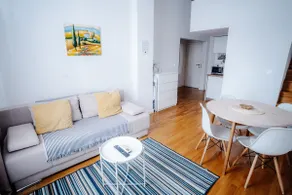LUXURY ZAGREB DOWNTOWN AP. 1 BEDROOM + GALLERY No6 - Image 4
